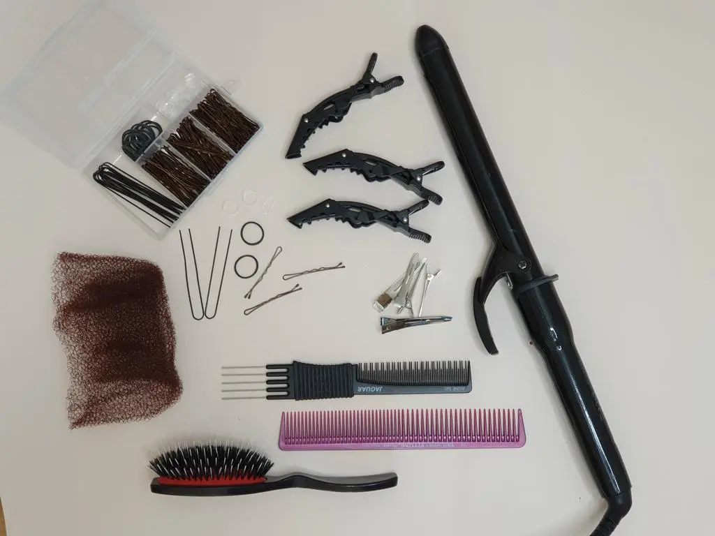 ¦ hairstyling ausbildung ¦ hairstyle masterclass ¦ makeup up schule ¦ hairstylist werden ¦ hairstyling kurse ¦ zuerich ¦ coiffeur weiterbildung ¦ moderen frisuren lernen ¦ aargau ¦ bern ¦ thurgau ¦ zug ¦ luzern ¦ kathrin puetzer 