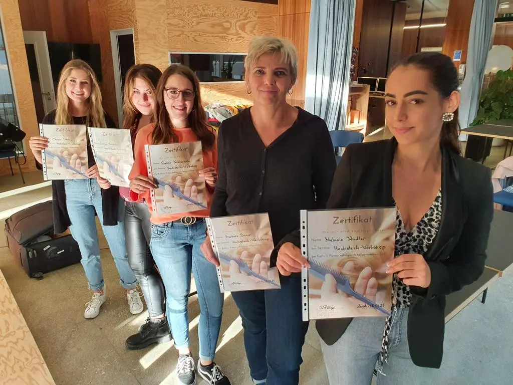 ¦ weiterbildung coiffeure ¦ weiterbildung makeup artist ¦ hairstyling kurse schweiz ¦ makeup kurs für anfaenger schweiz ¦ kathrin puetzer ¦ makeup artist ¦ hairstylist